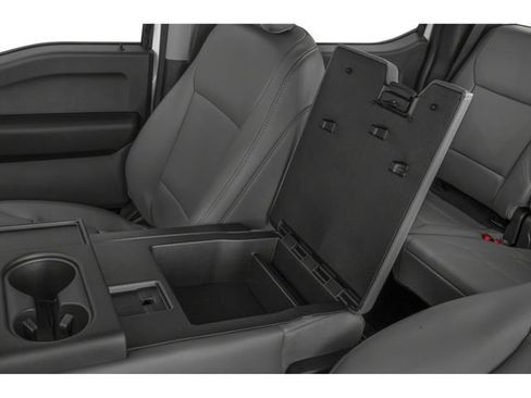 New 2027 Ford F250 XLT w/ XLT Premium Package AWD/4WD image 9