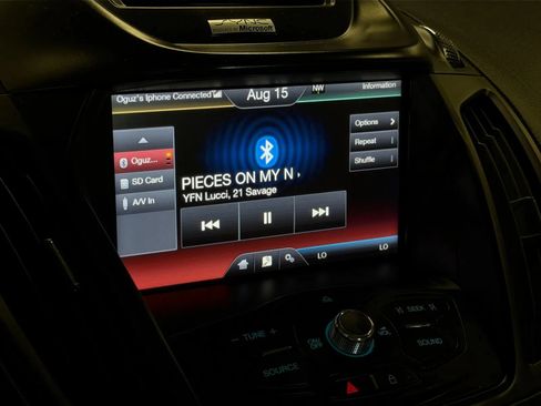 Used 2013 Ford C-MAX SE FWD image 37