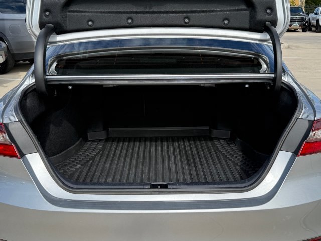 Used 2024 Toyota Camry LE FWD image 29