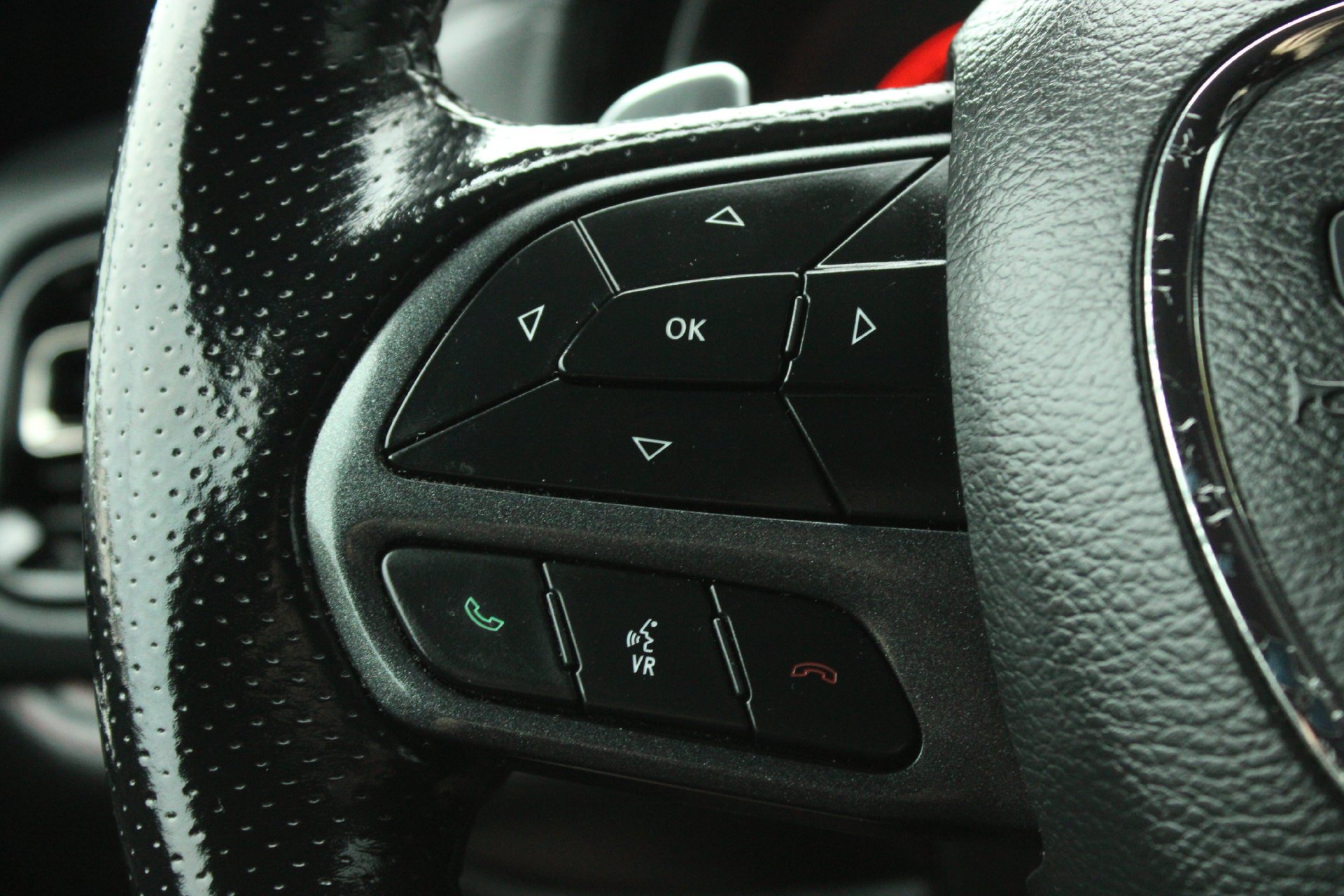 Used 2021 Dodge Durango R/T w/ Blacktop Package AWD/4WD image 34