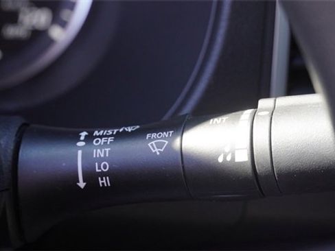 Used 2022 Nissan Frontier SV image 31