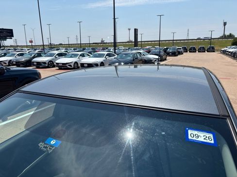 Used 2019 Nissan Rogue Sport S FWD image 11