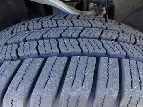 Used 2020 Chevrolet Silverado 1500 LT w/ All-Star Edition image 40