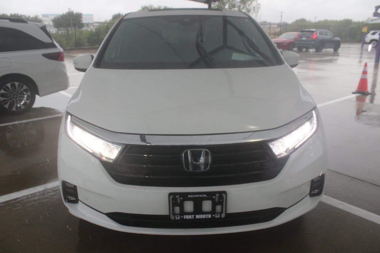 Used 2024 Honda Odyssey Elite image 9