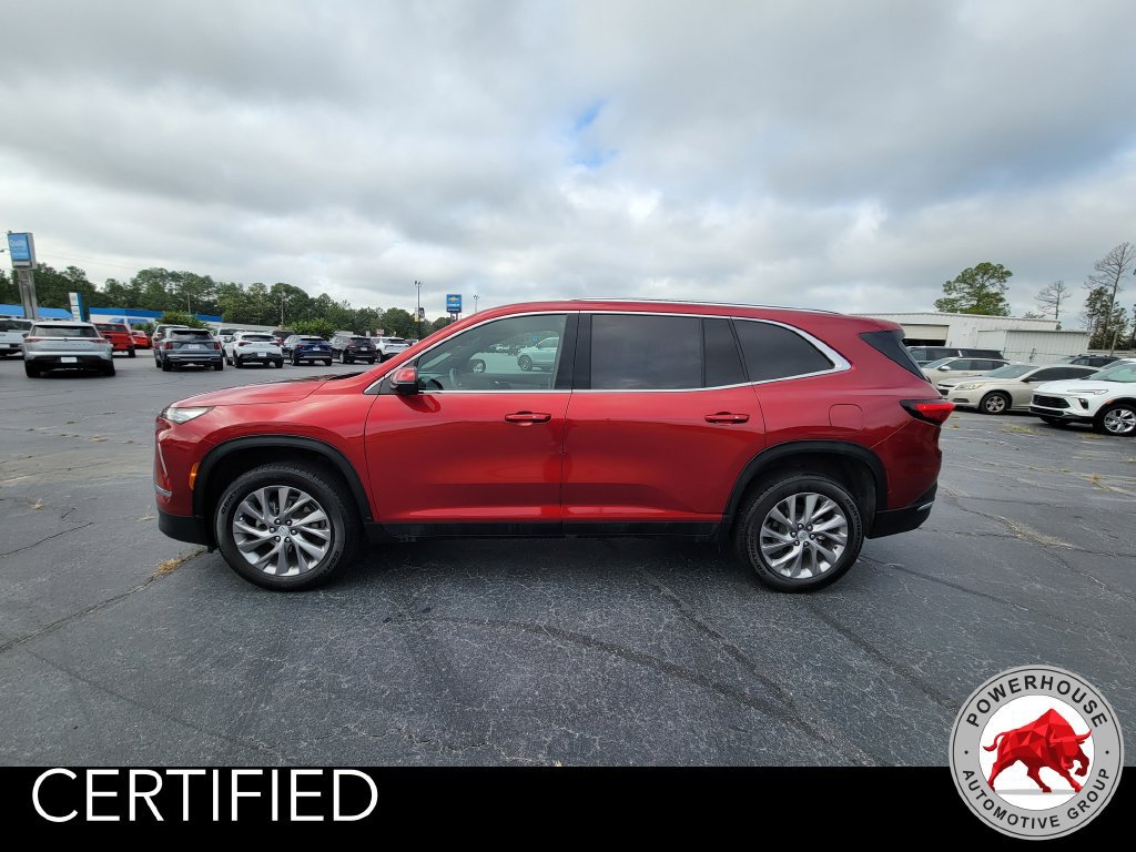 Used 2025 Buick Enclave Preferred AWD/4WD image 3