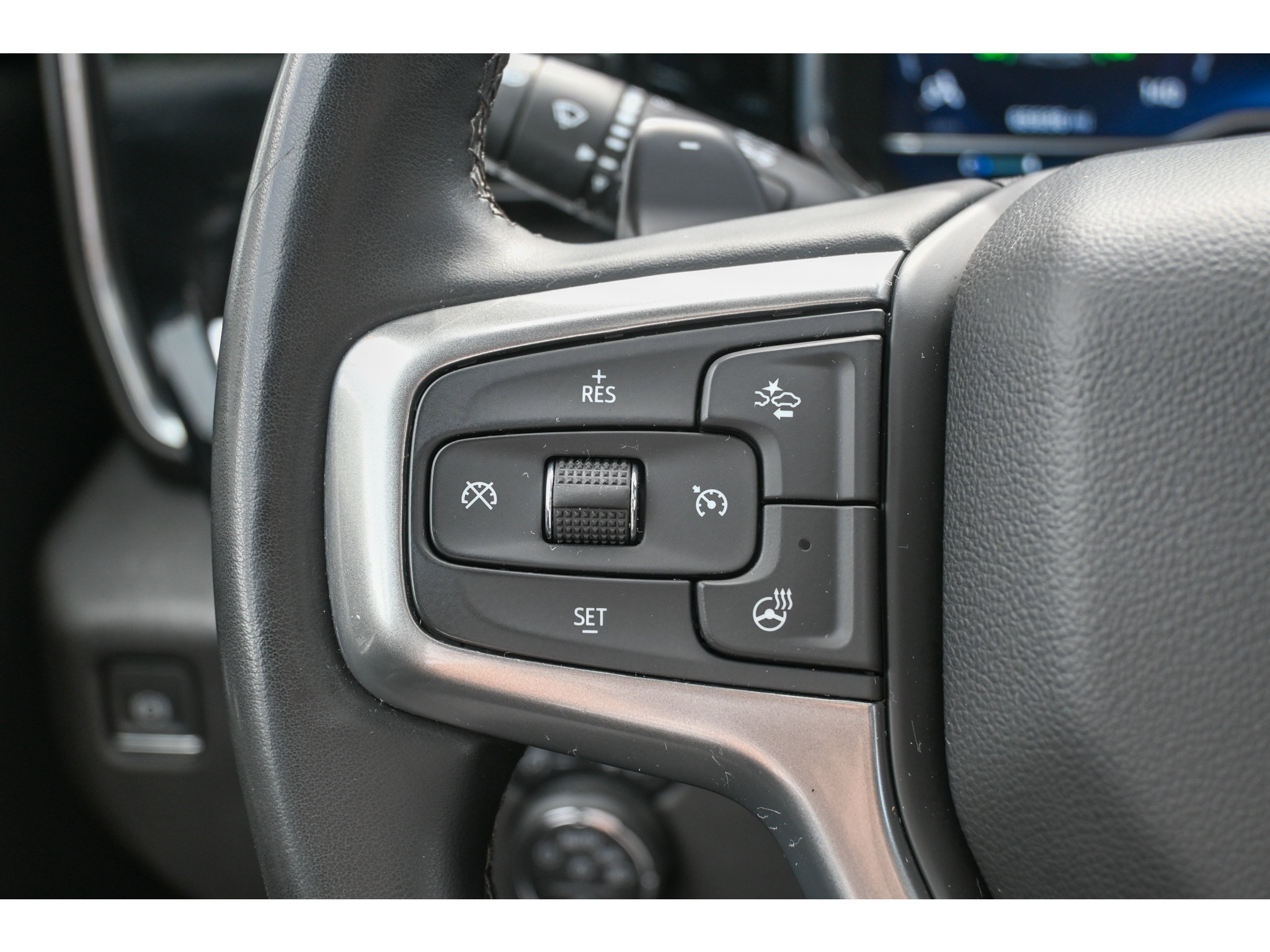 Used 2024 Chevrolet Silverado 1500 LTZ w/ LTZ Premium Package AWD/4WD image 41