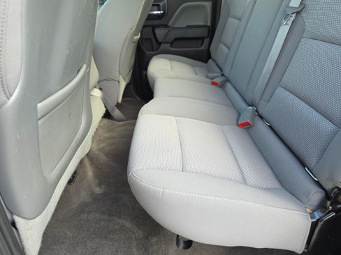 Used 2015 Chevrolet Silverado 1500 LS RWD image 9