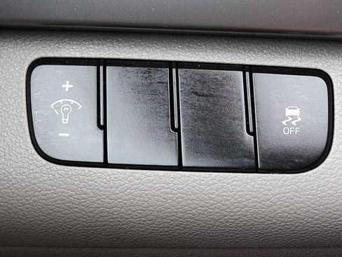 Used 2017 Hyundai Elantra SE FWD image 41