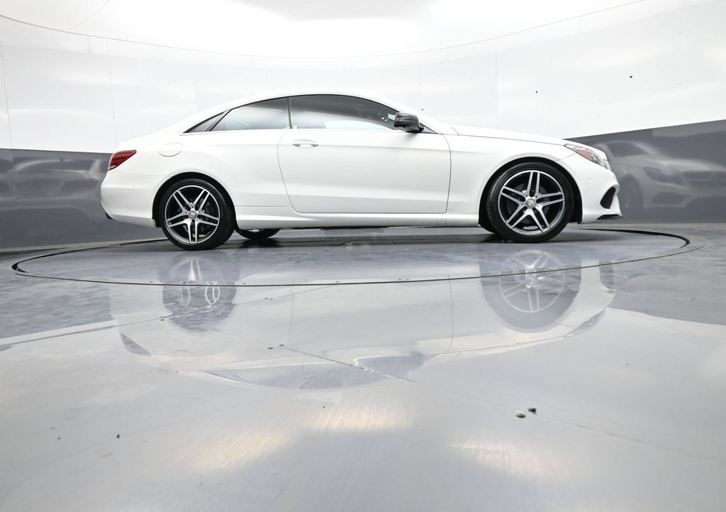 Used 2017 Mercedes-Benz E 400 4MATIC Coupe image 34