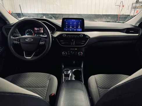 Used 2022 Ford Escape SE image 20