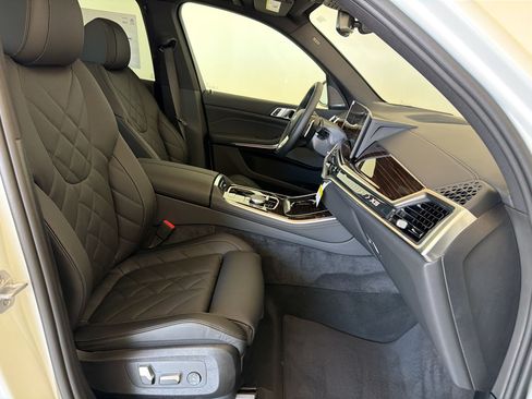New 2026 BMW X5 xDrive40i w/ Premium Package AWD/4WD image 25
