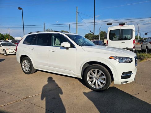 Used 2016 Volvo XC90 T6 Momentum AWD/4WD image 3