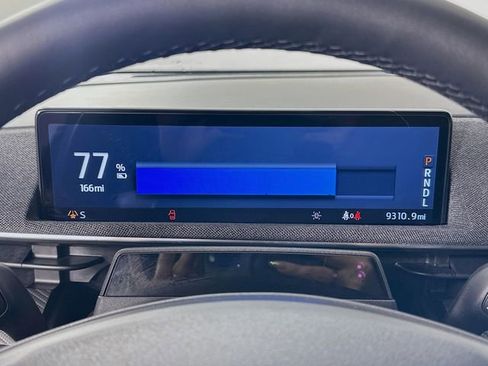 Used 2024 Ford Mustang Mach-E Premium image 12