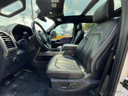 Used 2022 Ford F250 Platinum image 19