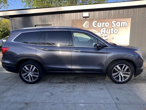 Used 2016 Honda Pilot Touring image 9