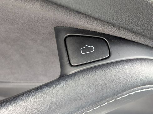 Used 2023 Tesla Model 3 Standard Range RWD image 13