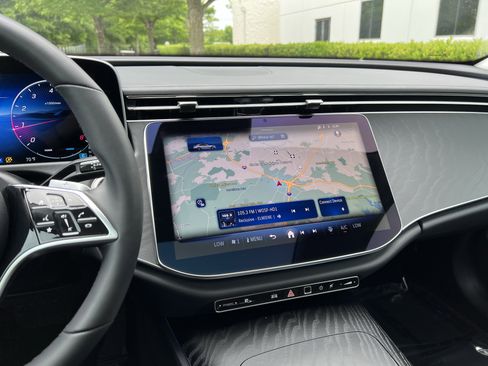 Certified 2026 Mercedes-Benz E 350 4MATIC Sedan image 31