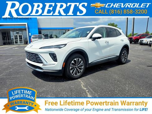 Used 2024 Buick Envision Preferred AWD/4WD image 1