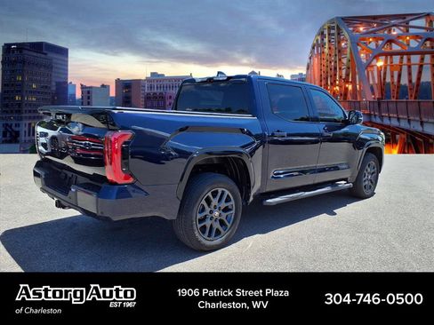 Used 2025 Toyota Tundra Platinum AWD/4WD image 3