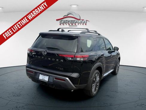 New 2026 Nissan Pathfinder Platinum AWD/4WD image 15
