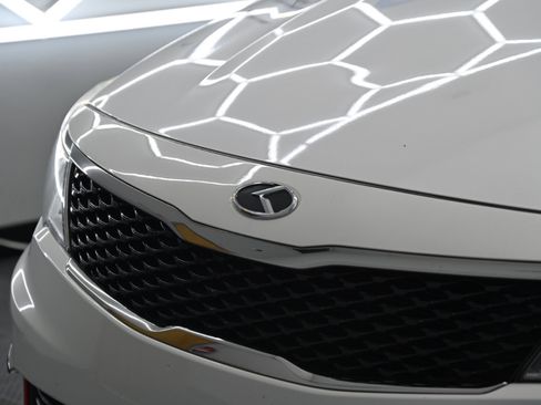 Used 2018 Kia Optima LX w/ Convenience Package image 8