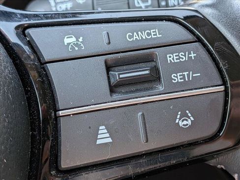 Used 2023 Honda CR-V EX-L image 12