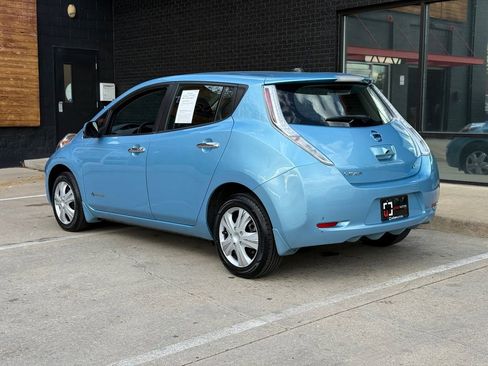 Used 2015 Nissan Leaf S w/ Charge Package FWD image 10