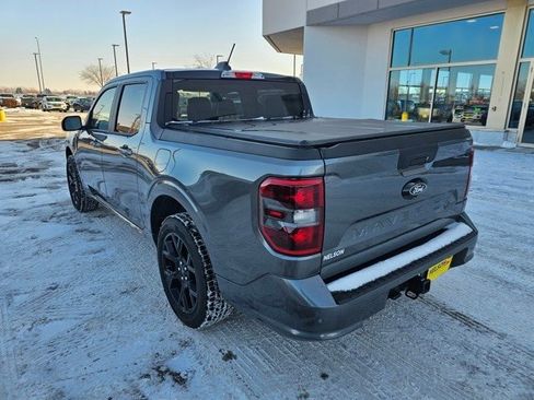 Used 2025 Ford Maverick Lobo image 9