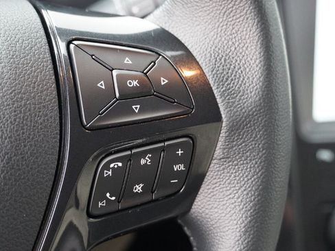 Used 2019 Ford Explorer XLT w/ Equipment Group 202A image 17