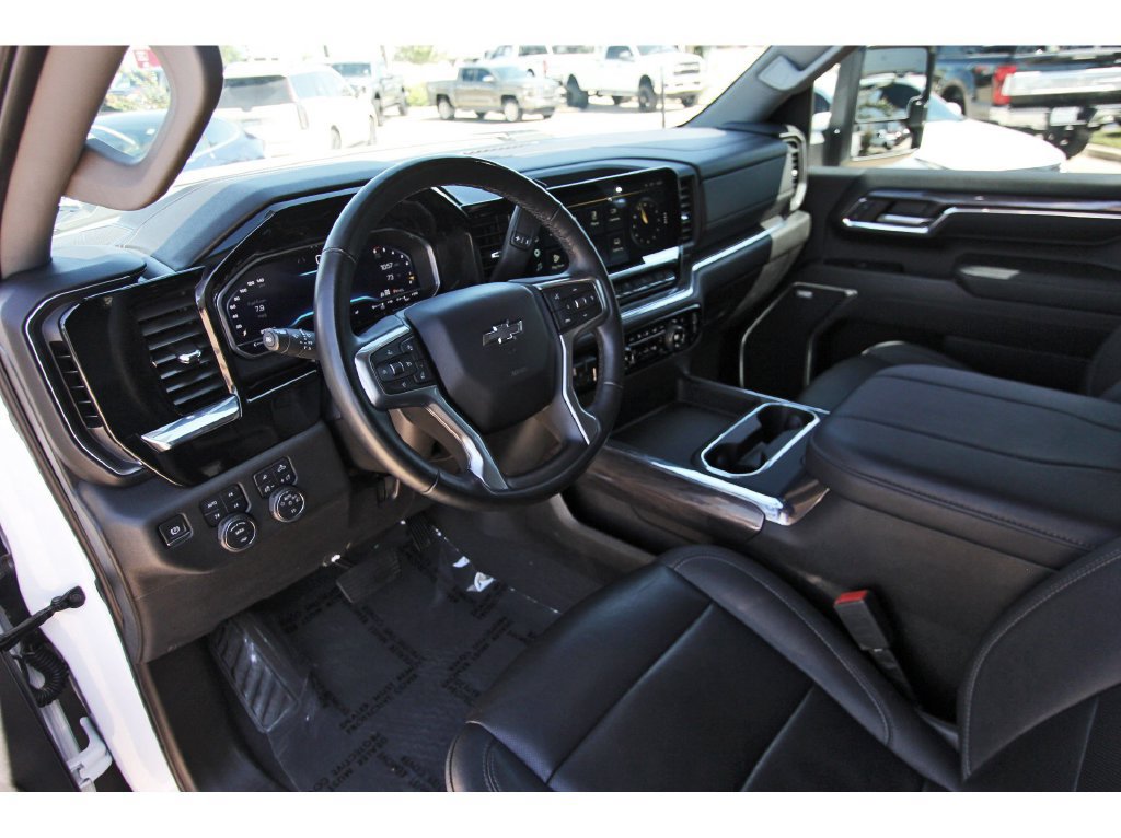 Used 2024 Chevrolet Silverado 2500 LTZ w/ LTZ Plus Package AWD/4WD image 13