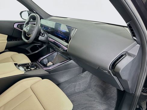 Used 2025 BMW X3 xDrive30i w/ Convenience Package image 28