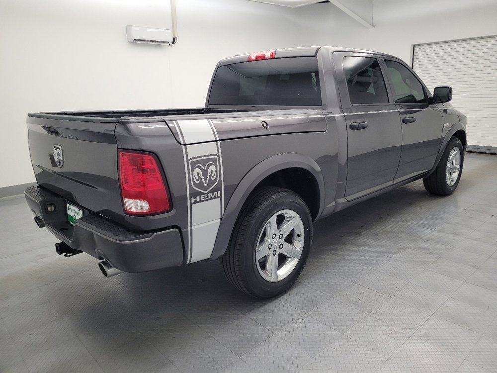 Used 2017 RAM 1500 Express RWD image 10
