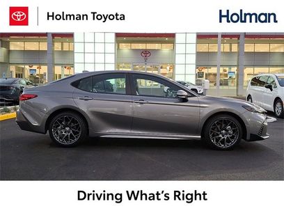 New 2025 Toyota Camry SE