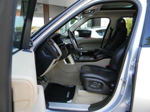 Used 2014 Land Rover Range Rover Supercharged AWD/4WD image 11