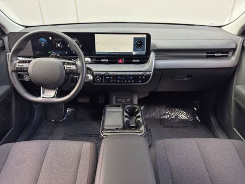 Used 2025 Hyundai Ioniq 5 SE RWD image 11