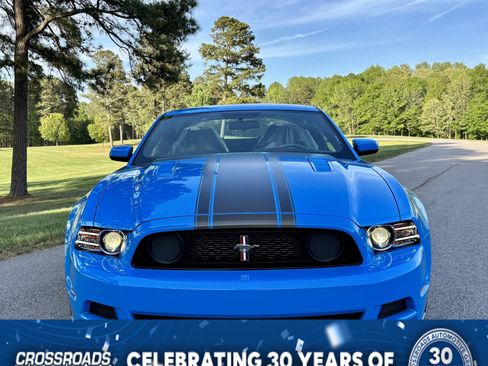 Used 2013 Ford Mustang Boss 302 w/ Boss 302 Accessory Pkg RWD image 1