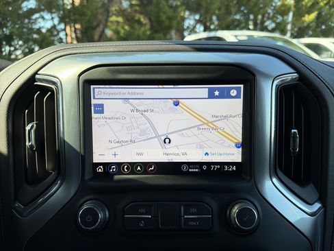 Used 2022 Chevrolet Silverado 1500 LTZ image 24