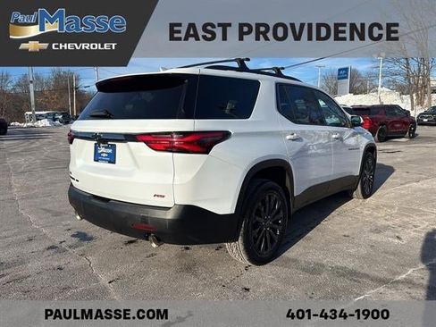 Used 2023 Chevrolet Traverse RS image 7