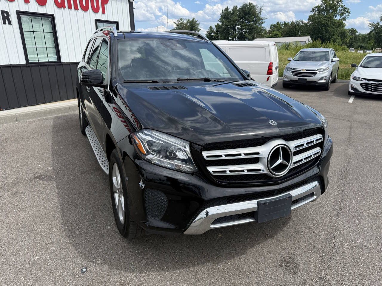 Used 2014 Mercedes-Benz GL 550 4MATIC image 4