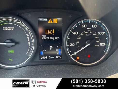 Used 2018 Mitsubishi Outlander GT AWD/4WD image 1