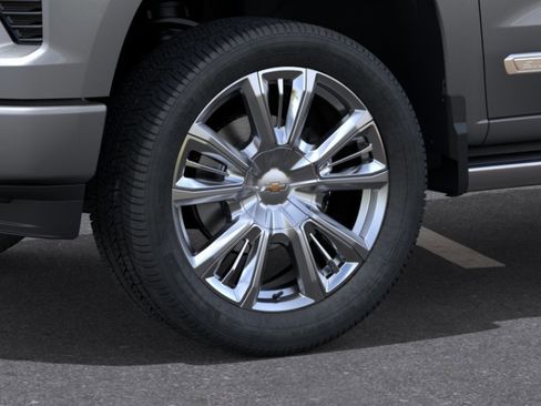 New 2026 Chevrolet Silverado 1500 High Country AWD/4WD image 9