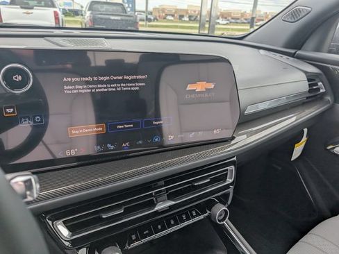 New 2026 Chevrolet Traverse High Country w/ LPO, Floor Liner Package AWD/4WD image 19
