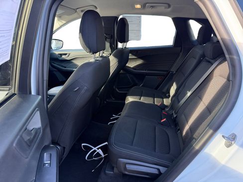Certified 2025 Ford Escape Active image 16