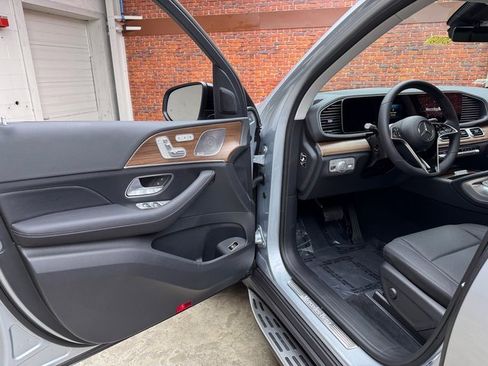 New 2026 Mercedes-Benz GLE 450 4MATIC image 9