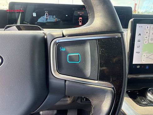 Used 2025 Ford Expedition Max Platinum AWD/4WD image 24
