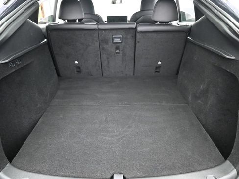 Used 2023 Tesla Model Y Long Range AWD/4WD image 30