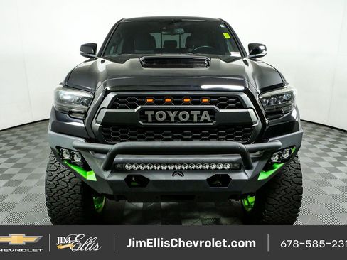 Used 2020 Toyota Tacoma TRD Sport AWD/4WD image 24