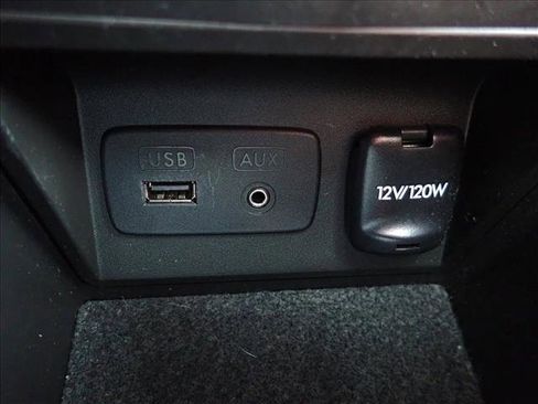 Used 2013 Subaru Outback 2.5i Limited image 24