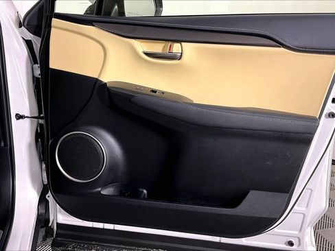 Used 2018 Lexus NX 300 FWD image 21