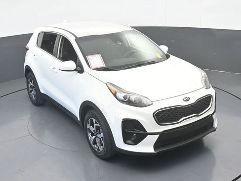 Used 2020 Kia Sportage LX image 48